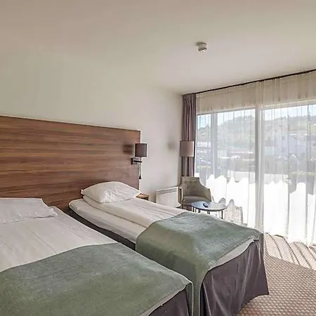 Hardangerfjord Hotel 4*